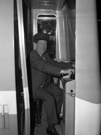Opérateur dans son train