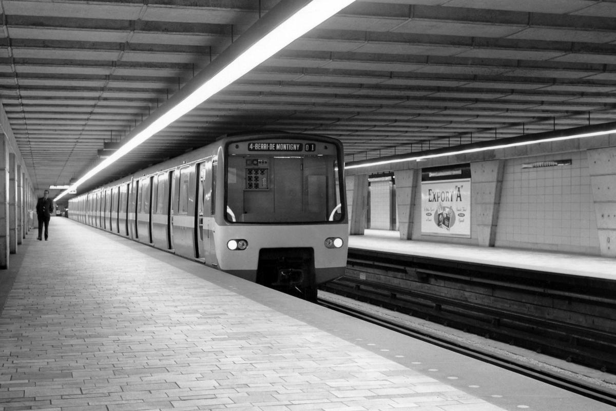 Station Longueuil (Longueuil–Université-de-Sherbrooke)