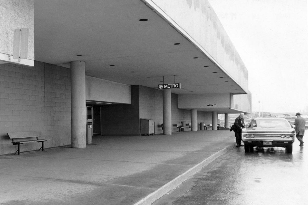 Station Longueuil (Longueuil–Université-de-Sherbrooke)