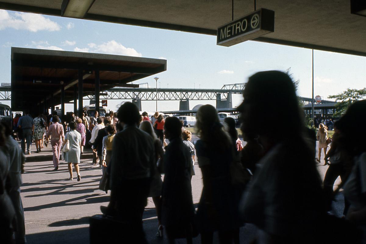 Station Longueuil (Longueuil–Université-de-Sherbrooke)