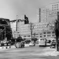 Bus sur le chemin de la Côte-des-Neiges, 1957