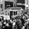 Parade sur la rue Sainte-Catherine, 1956