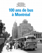 Photo couverture livre 100 ans bus à Montréal.