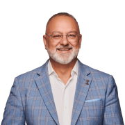 Portrait d'Aref Salem