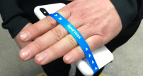 The STM to hand out cell phone loops in the métro 
